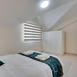 Apartment Charming 3-bed Duplex With Stunning Sea View Larnaca