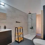 Charming 3-bed Duplex With Stunning Sea View لارنكا