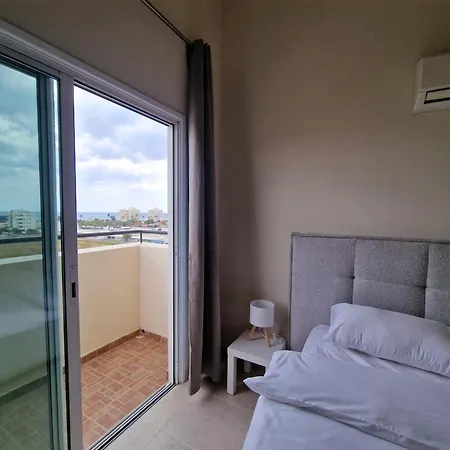 Apartment Charming 3-bed Duplex With Stunning Sea View *