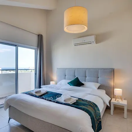 Charming 3-bed Duplex With Stunning Sea View * Larnaca