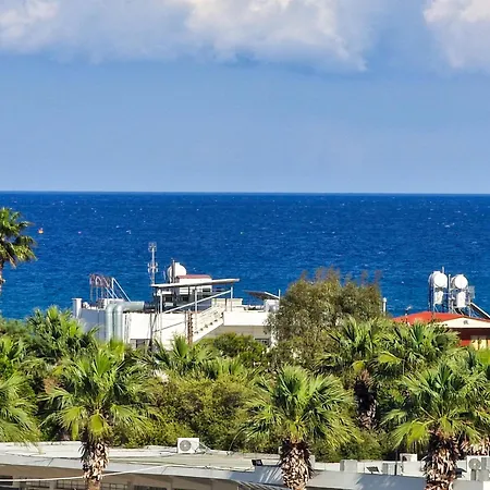 Apartment Charming 3-bed Duplex With Stunning Sea View *
