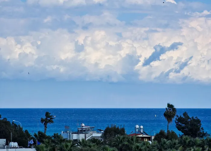 Charming 3-bed Duplex With Stunning Sea View Lárnaca