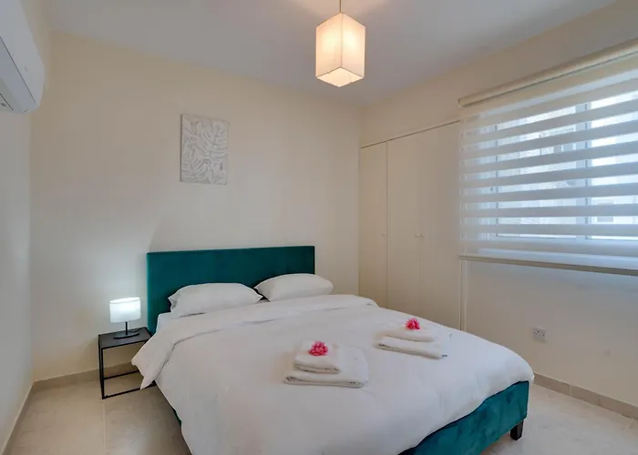 Charming 3-bed Duplex With Stunning Sea View Апартаменты *